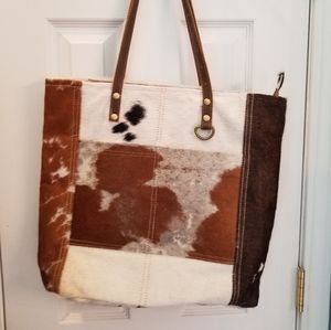 Myra Bag - cowhide